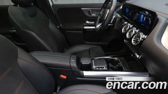 Mercedes-Benz EQA — Фото автомобиля 9
