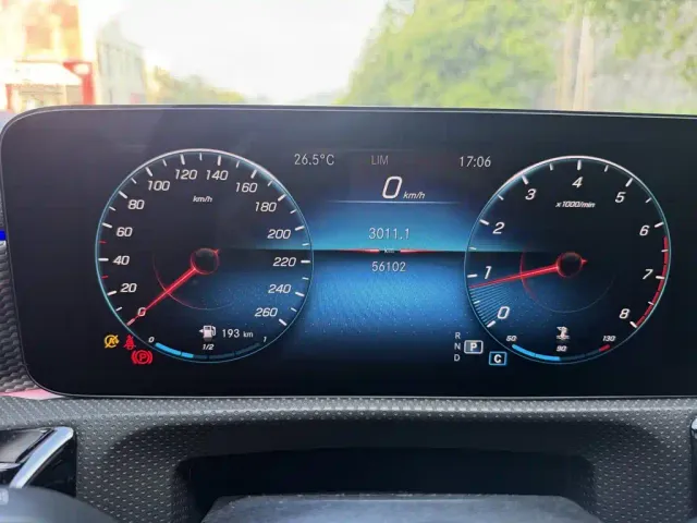 Mercedes-Benz A-Class — Фото автомобиля 6