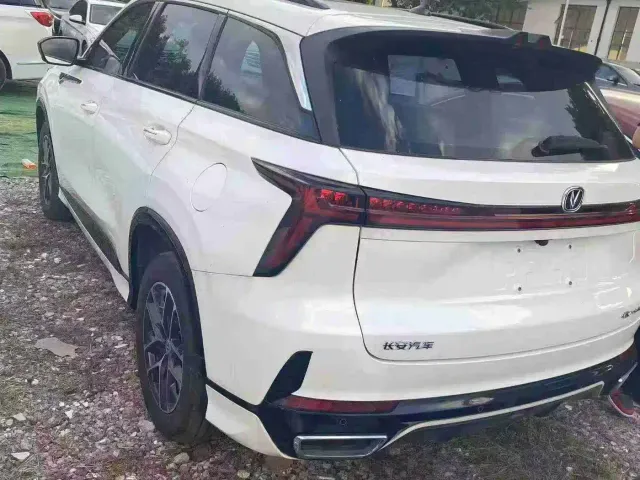 Changan CS75 Plus — Фото автомобиля 6