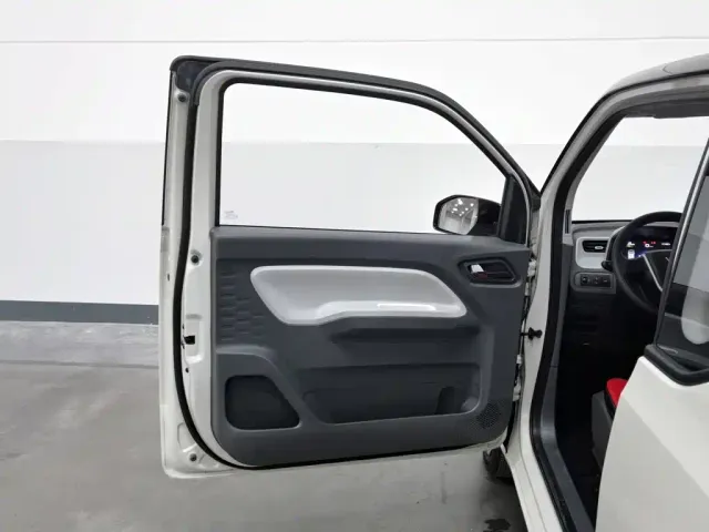 Wuling Hongguang Mini EV — Фото автомобиля 8
