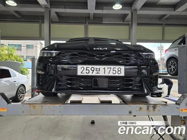 Фотография автомобиля — Kia K5