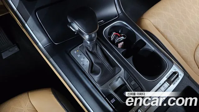 Kia Canival Carnival 4 поколение 9 мест Prestige — Фото автомобиля 9