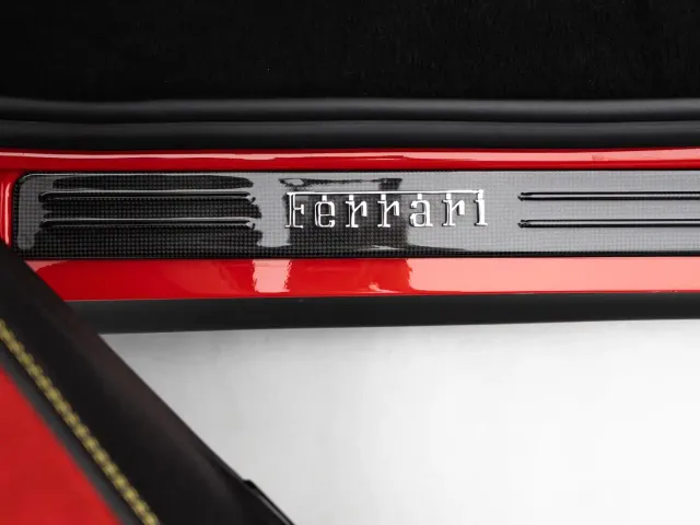 Ferrari SF90 — Фото автомобиля 16