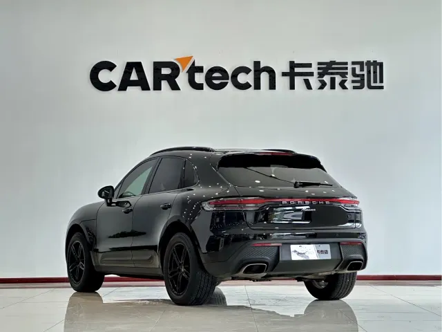 Porsche Macan — Фото автомобиля 24