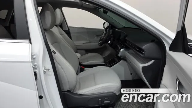 Hyundai Kona Kona (SX2) Бензин 1.6 турбо 2WD — Фото автомобиля 24