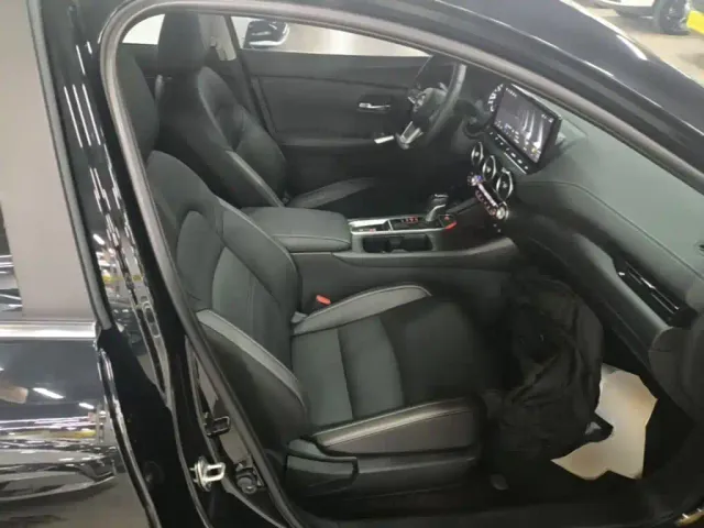 Nissan Sylphy — Фото автомобиля 24