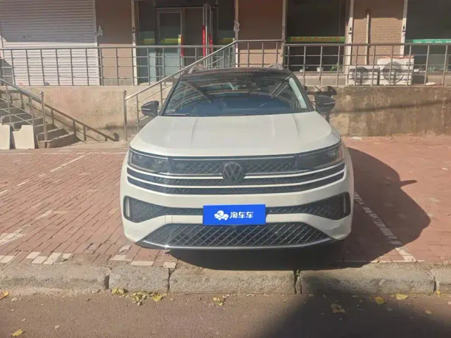 Volkswagen Talagon — Фото автомобиля 2