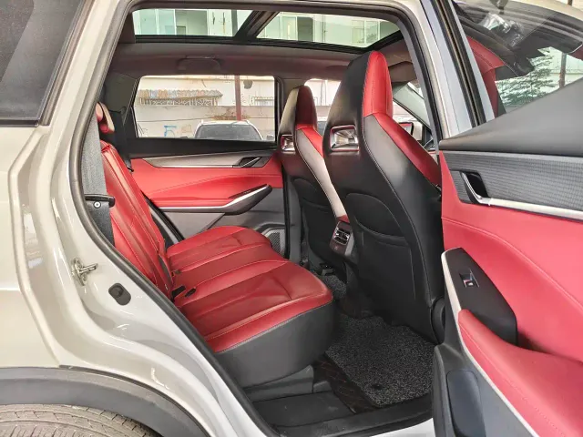 Changan CS75 Plus — Фото автомобиля 8