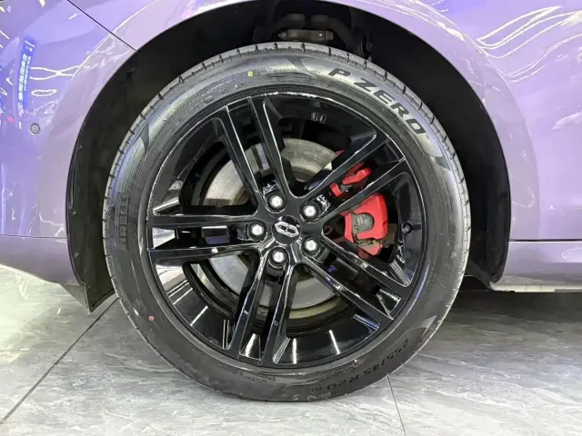Aito M5 — Фото автомобиля 15