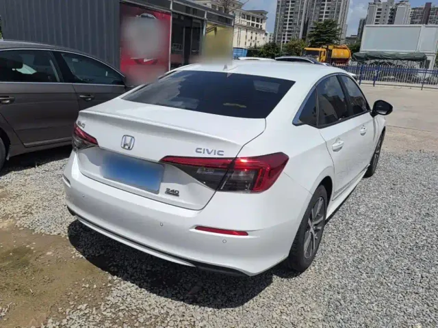 Honda Civic — Фото автомобиля 6