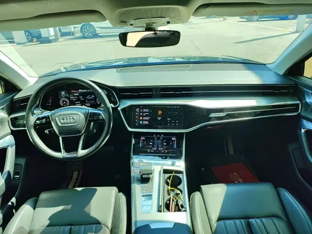 Audi A6L — Фото автомобиля 9