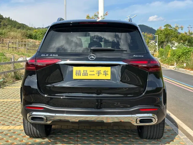 Mercedes-Benz GLE-Class — Фото автомобиля 19