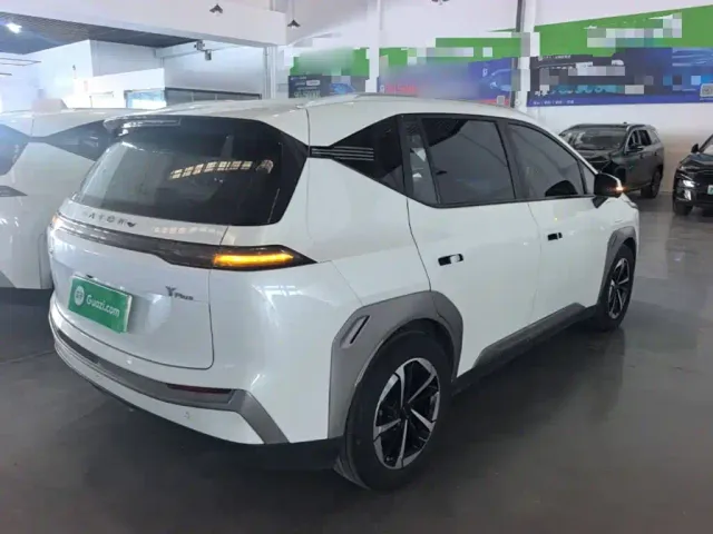 GAC Aion Y — Фото автомобиля 6