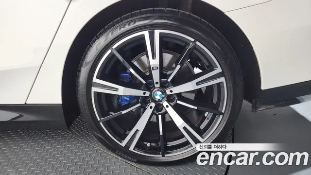 BMW 5-Series 5 серия (G60) 530i xDrive M Sport — Фото автомобиля 20