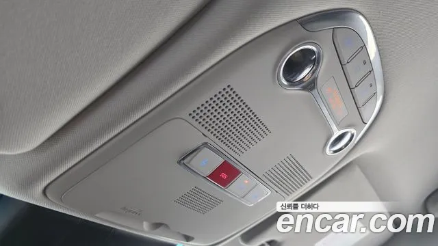 Hyundai Grandeur Новый Grandeur IG 3.0 LPi (Для проката) — Фото автомобиля 16