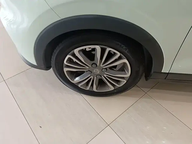 Leapmotor T03 — Фото автомобиля 22