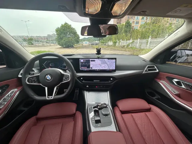 BMW 3 Series — Фото автомобиля 7