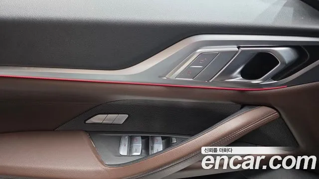 BMW i4 — Фото автомобиля 26