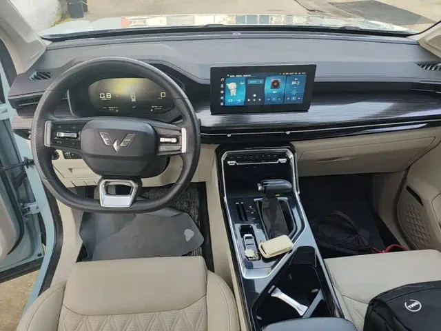 Wuling Asta — Фото автомобиля 9