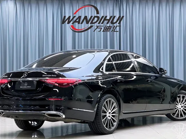 Mercedes-Benz S-Class — Фото автомобиля 23