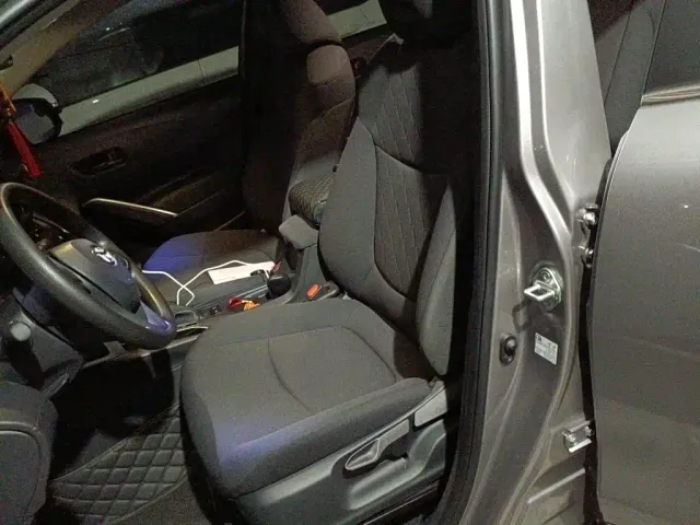 Toyota Corolla Cross — Фото автомобиля 7