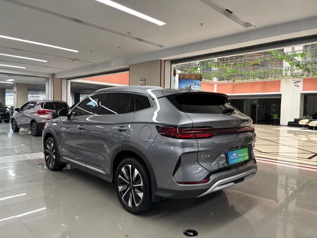 BYD Song PLUS — Фото автомобиля 9