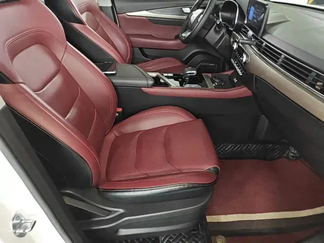 Jetour X70 — Фото автомобиля 24