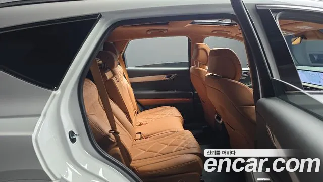 Genesis GV80 — Фото автомобиля 12