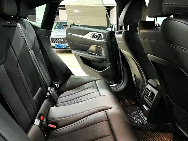 BMW 4 Series — Фото автомобиля 8