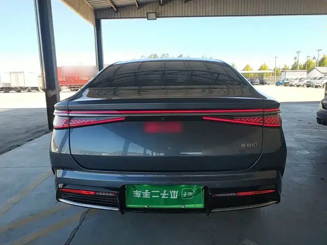 BYD Seal 07 DM-i — Фото автомобиля 5