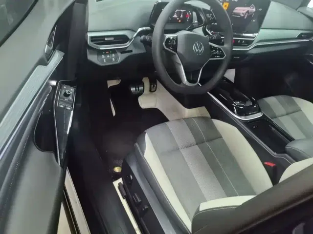 Volkswagen ID.4 Crozz — Фото автомобиля 14