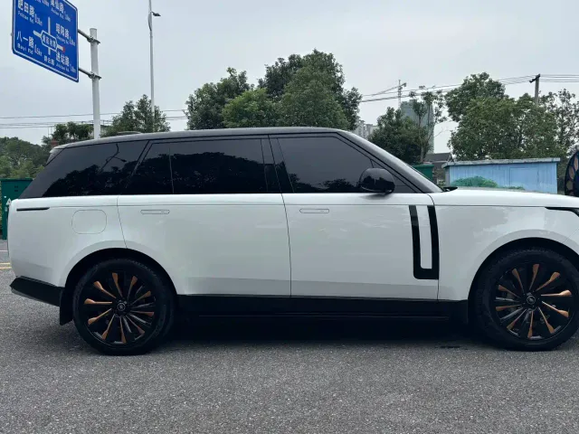 Land Rover Range Rover — Фото автомобиля 4