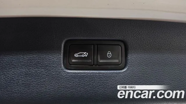 Genesis GV80 — Фото автомобиля 23