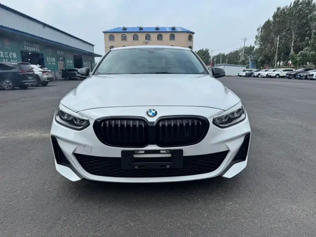 BMW 1 Series — Фото автомобиля 2