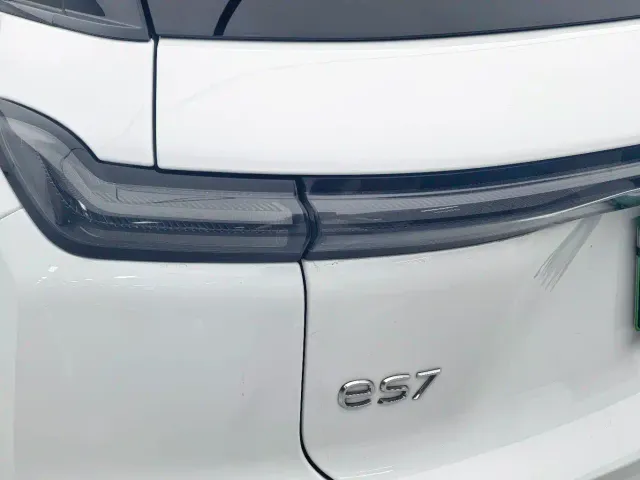 Nio ES7 — Фото автомобиля 8