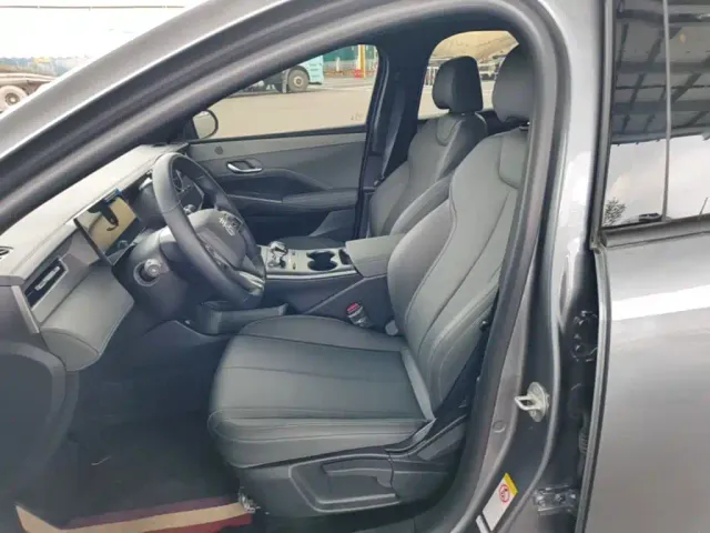 BYD Qin PLUS — Фото автомобиля 14