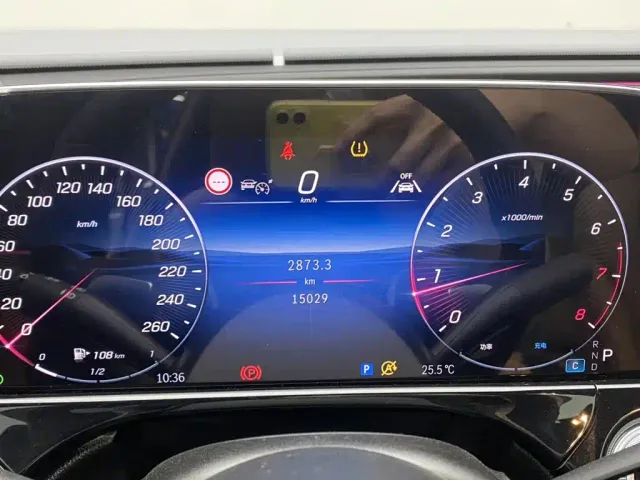 Mercedes-Benz E-Class — Фото автомобиля 15