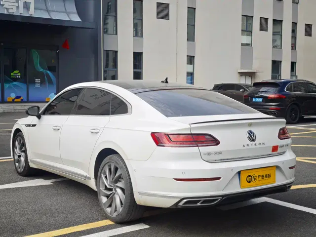 Volkswagen CC — Фото автомобиля 6