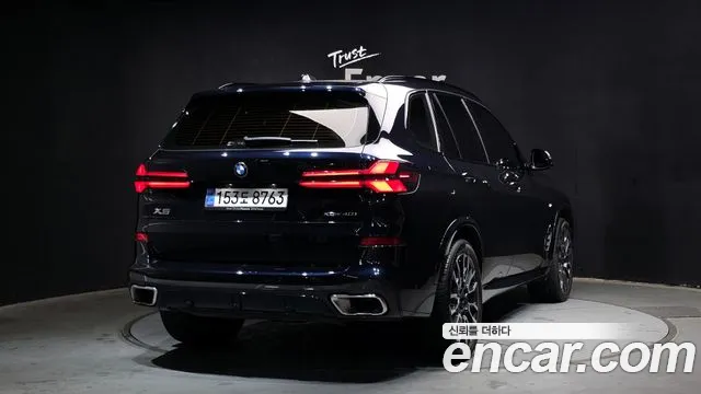 BMW X5 xDrive 40i M Sport — Фото автомобиля 2
