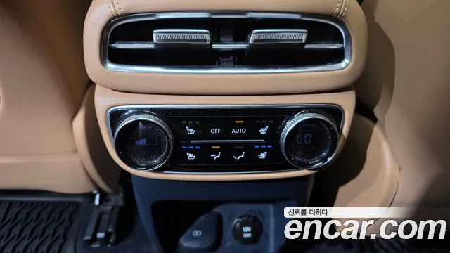 Genesis GV80 3.5T Бензин AWD — Фото автомобиля 26