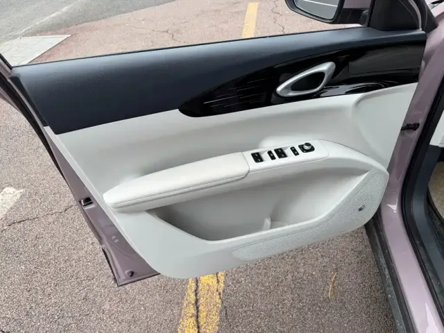 Geely Starry Wish — Фото автомобиля 6