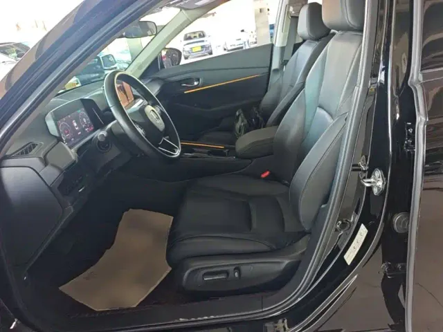 Honda Accord — Фото автомобиля 14