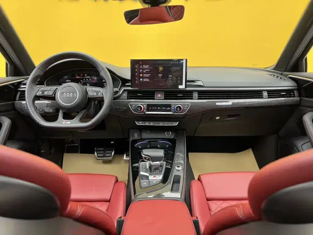 Audi S4 — Фото автомобиля 30