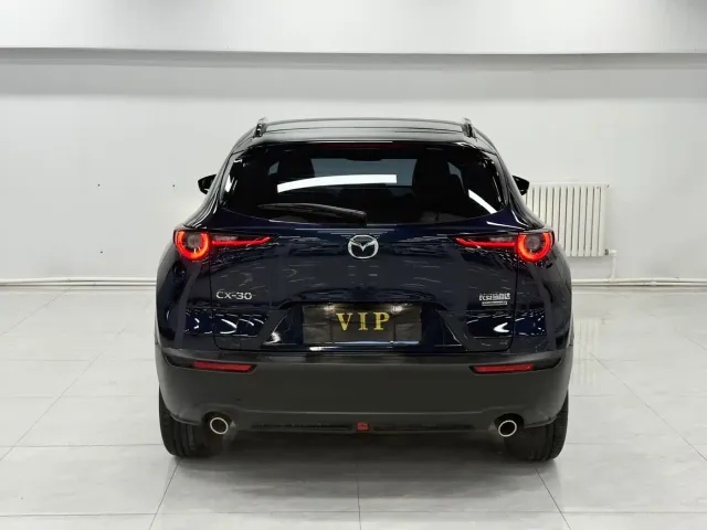 Mazda CX-30 — Фото автомобиля 5