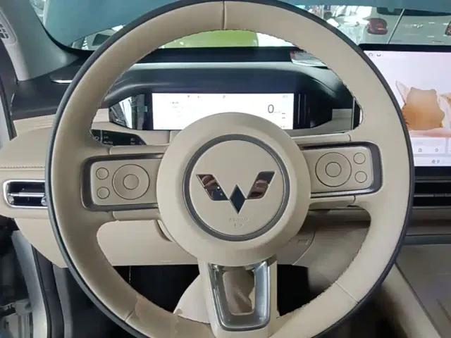 Wuling Bingo S — Фото автомобиля 10