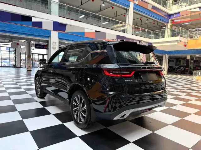 Geely Vision X6 — Фото автомобиля 17