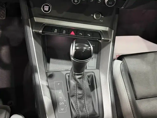 Audi Q3 — Фото автомобиля 12