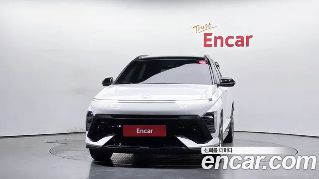 Hyundai Kona Kona (SX2) Бензин 1.6 Turbo 4WD — Фото автомобиля 3