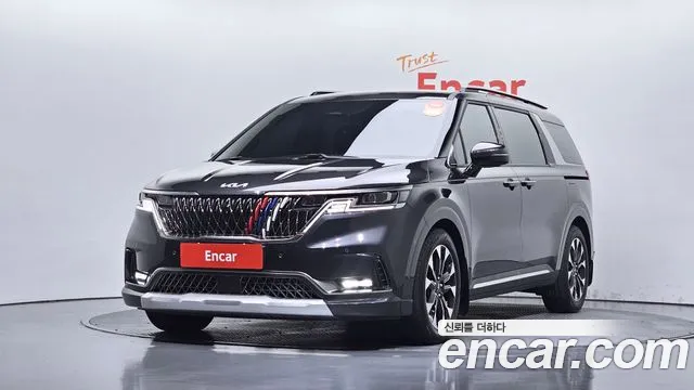 Фотография автомобиля — Kia Carnival Generation 4