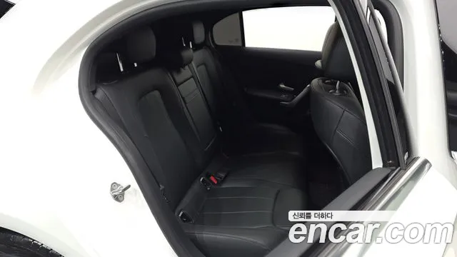 Mercedes-Benz A-Class W177 — Фото автомобиля 17